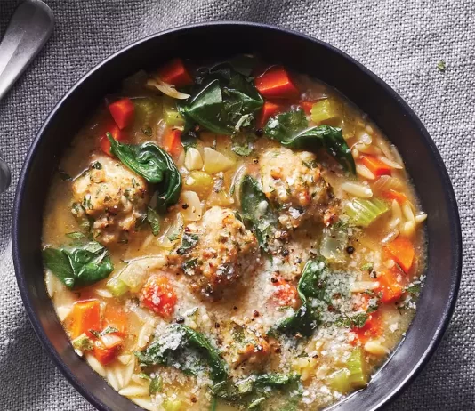 Minestra Maritata (Italian Wedding Soup)